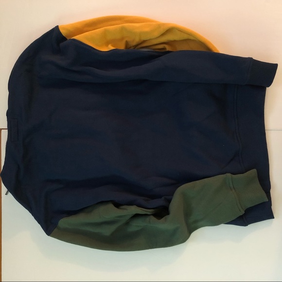 Guess x uo originals collection hoodie - Picture 3 of 5